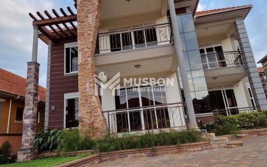 New 6 bedroom House for sale in Kisaasi
