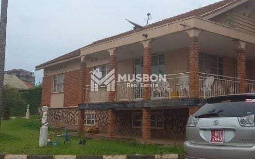 SPACIOUS FOUR BEDROOMED STANDALONE HOUSE FOR RENT