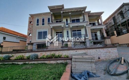 New mansion for sale in Kigo