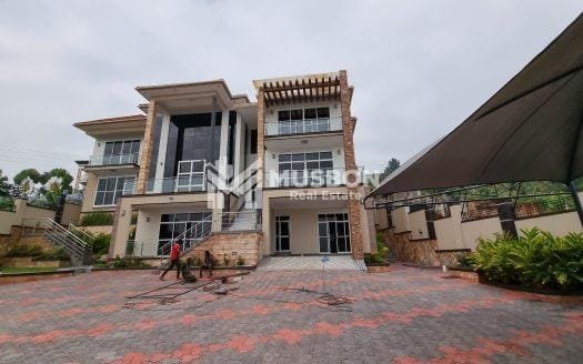 Hill top Mansion in Lubowa