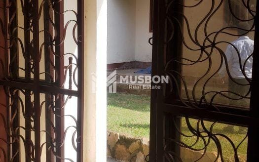 Single bedroomed house for rent