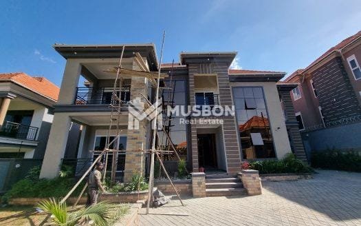 New mansion for sale in Kisaasi