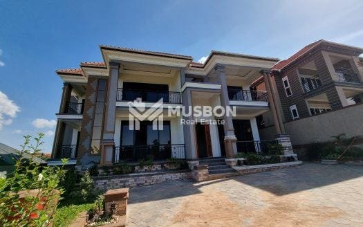 Luxurious 7bedroom mansion for sale in Kisaasi