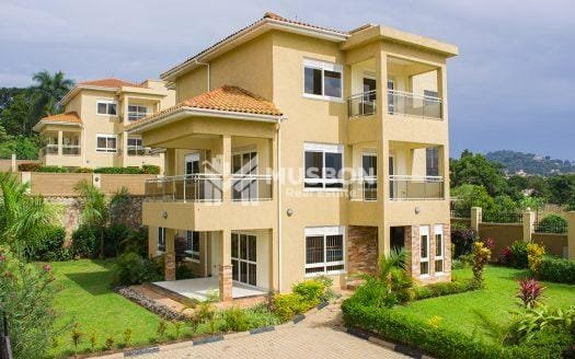 Modern mansion for sale in Munyonyo