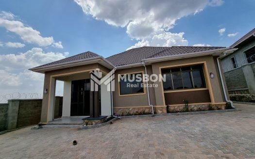 Spacious new house in Kira nakwero
