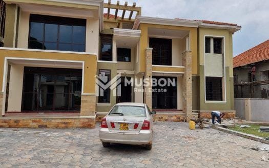 Luxurious mansion for sale in Kisaasi