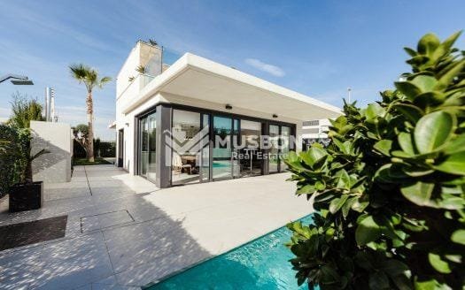 Luxury House For Sale / House for Rent