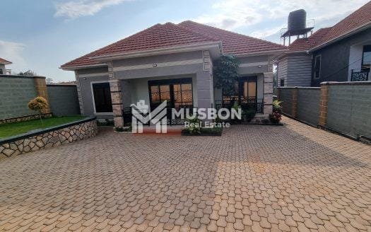 New bangalow for sale in Kira
