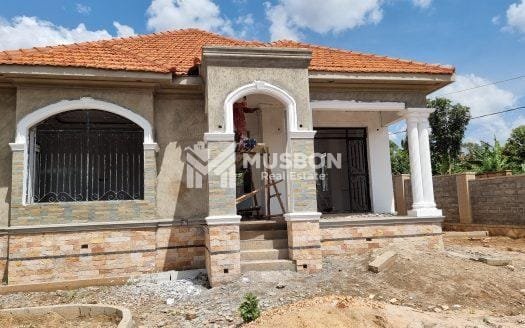 New Bangalow for sale in kira