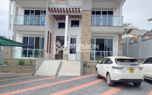 Mansion on sale in Munyonyo