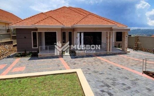 Five bed house for sale in Entebbe