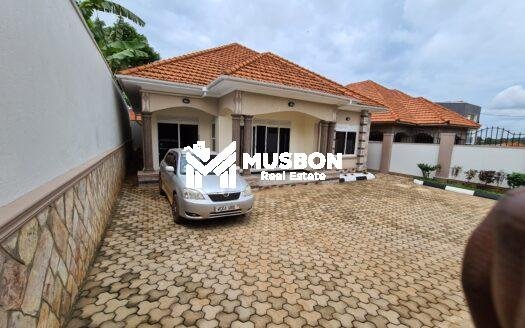 House for sale in kira