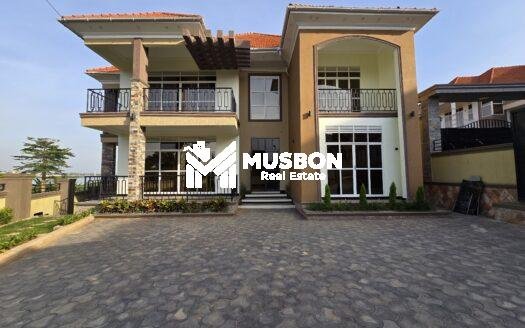 Lake side mansion in muyenga