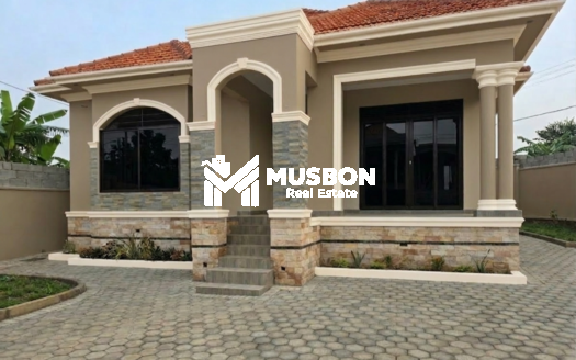 Gorgeous house in kira