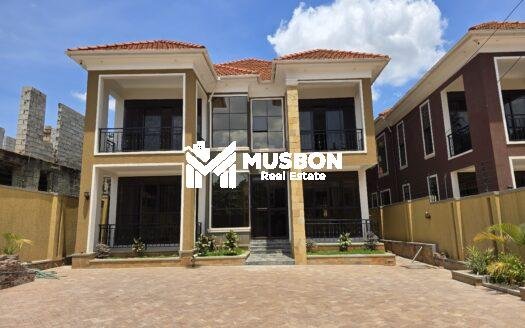New villa for sale in Najjera
