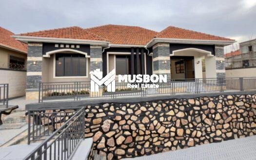 Splendid new house in Entebbe